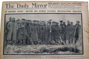Christmas Truce_soldiers6_newspaper